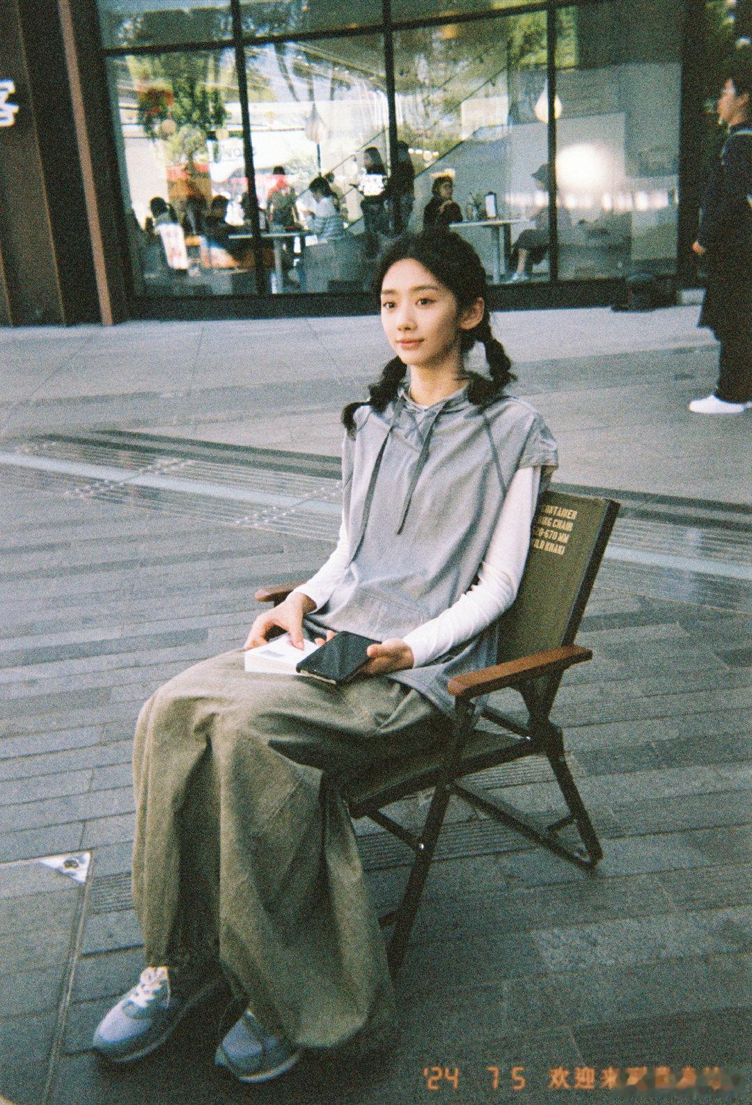 #国产爱情片又行了#果然热恋中的男人都是一个样子的，通过这样的国产爱情片，我们也