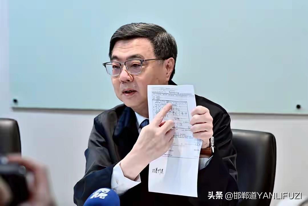 卓荣泰也是“何不食肉糜”！
这些人真的拿他们没办法，没办法提他们，都是马尾儿(y