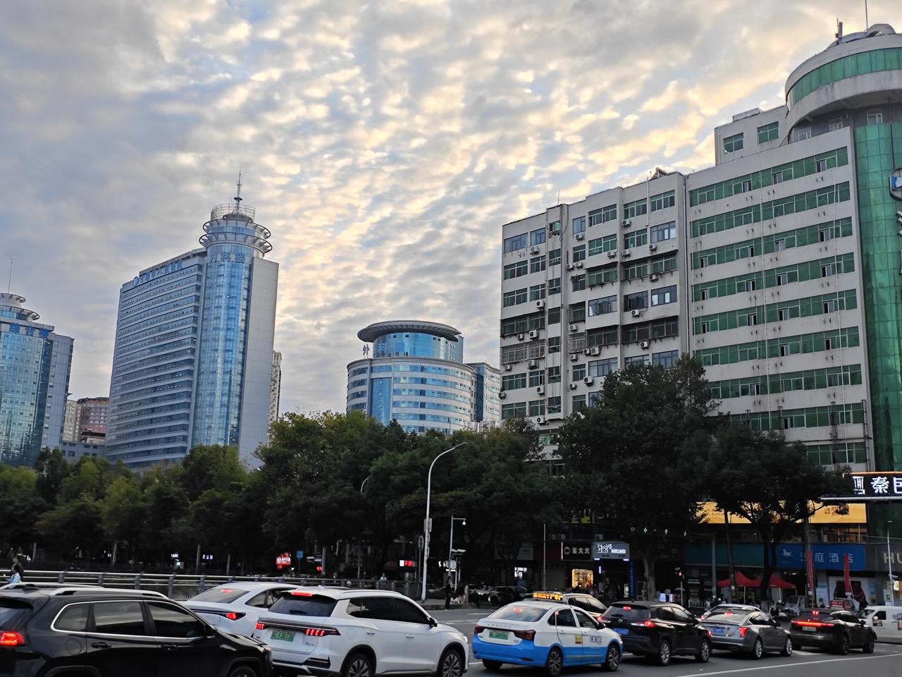代驾需要什么条件？收入高吗？给你一套十堰本地实在版，不讲广告话术，条件、成本、真