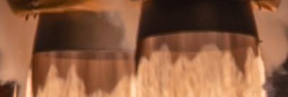 我今天还是第一次发现，原来液氧煤油的火焰也是透明的，可以透过火焰看到喷口的另一侧