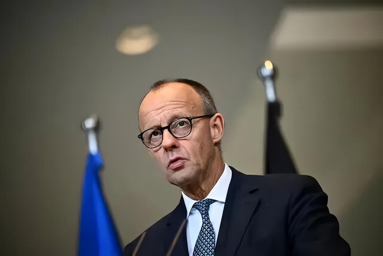 3月29日，据央视新闻直播间报道，昨天，德国总理默茨表示，如果“政权更迭是美以发