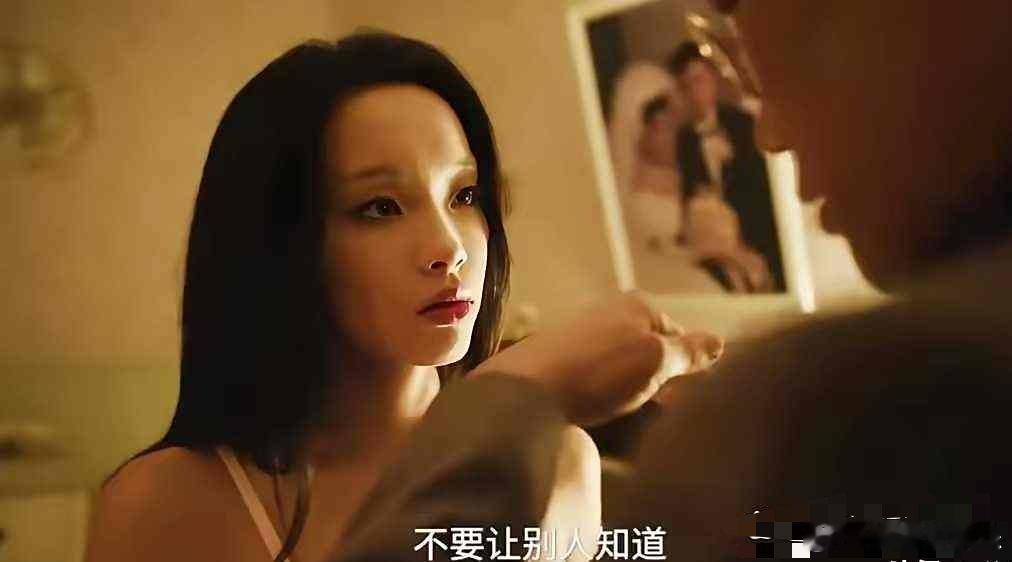 《扫黑风暴》选女演员都是认真的吗？都是跨界女演员，吴艳萍，王琦，云安娜现实生活中