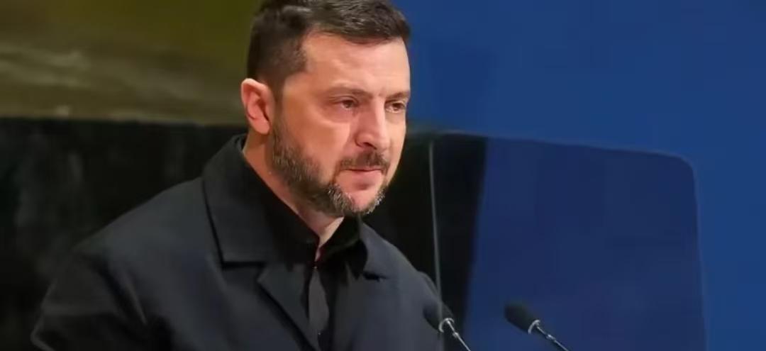 乌克兰，四年打下来人越来越少，钱越花越没底，安全反而更悬了。

这仗不是光在前线