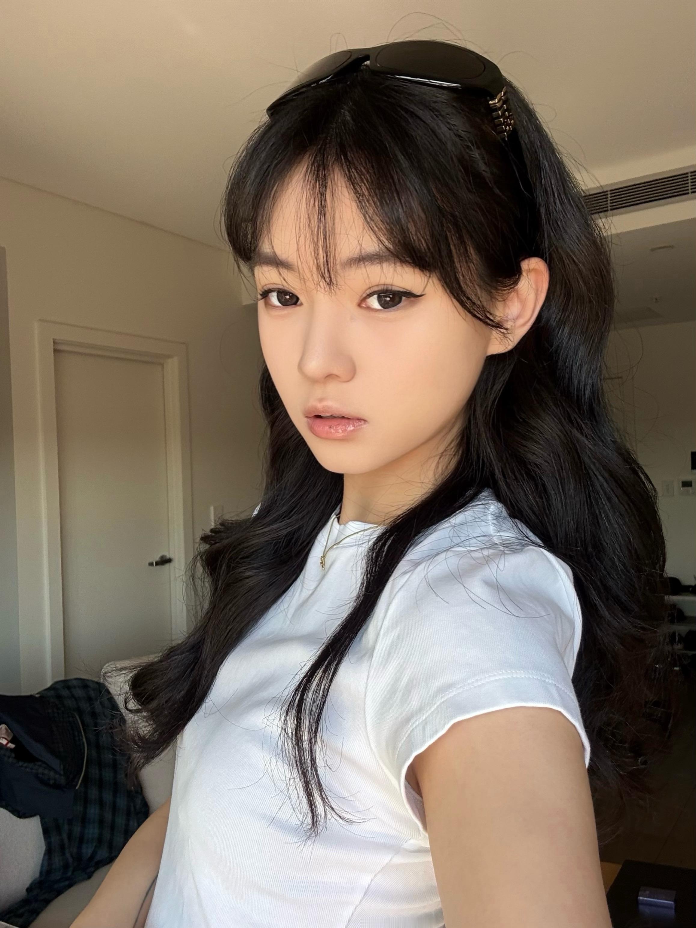 🚶‍♀️𝗪𝗮𝗻𝗱𝗲𝗿𝗶𝗻𝗴……* ​​​