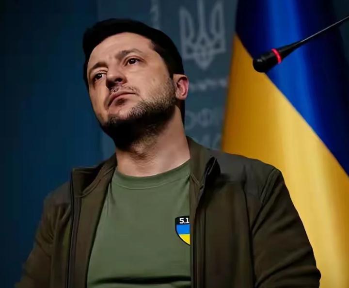 俄乌战争持续了将近四年的时间一直没有停下的意思，便有人发出了提问，为什么俄罗斯明