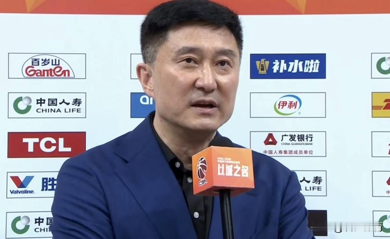 贺希宁重感冒轮休，深圳队95-103不敌山东队，广东队后悔吗？

杜锋昨晚要是带