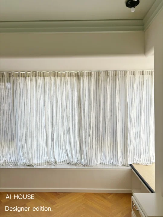 好治愈的亚麻条纹帘 | 飘窗新思路