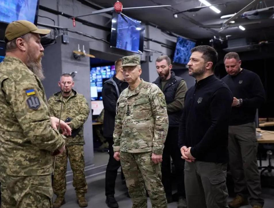 俄乌冲突中，真正的大赢家只有美国，欧盟、乌克兰和俄罗斯其实都是受害者。别以为俄罗