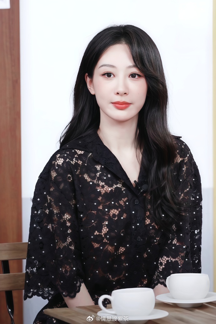 生命树[超话]杨紫白菊 yz杨紫生命树 愿你像花蕾一样绽放，像嫩芽野蛮生长 【杨