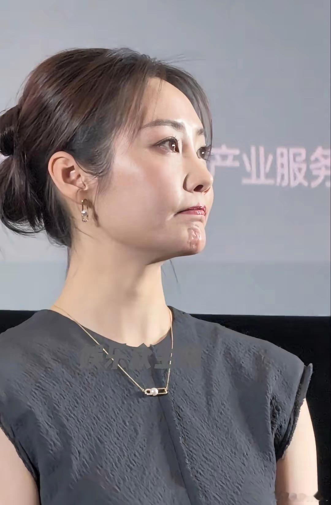 李纯真的是宝藏美女！颜值高演技好，每次出场都让人眼前一亮，这才是真正的“剧抛脸”