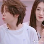 王濛瘦成鹿晗了家人们，最近娱乐圈和体育圈都被一个话题炸翻了 ——“王濛瘦成鹿晗了