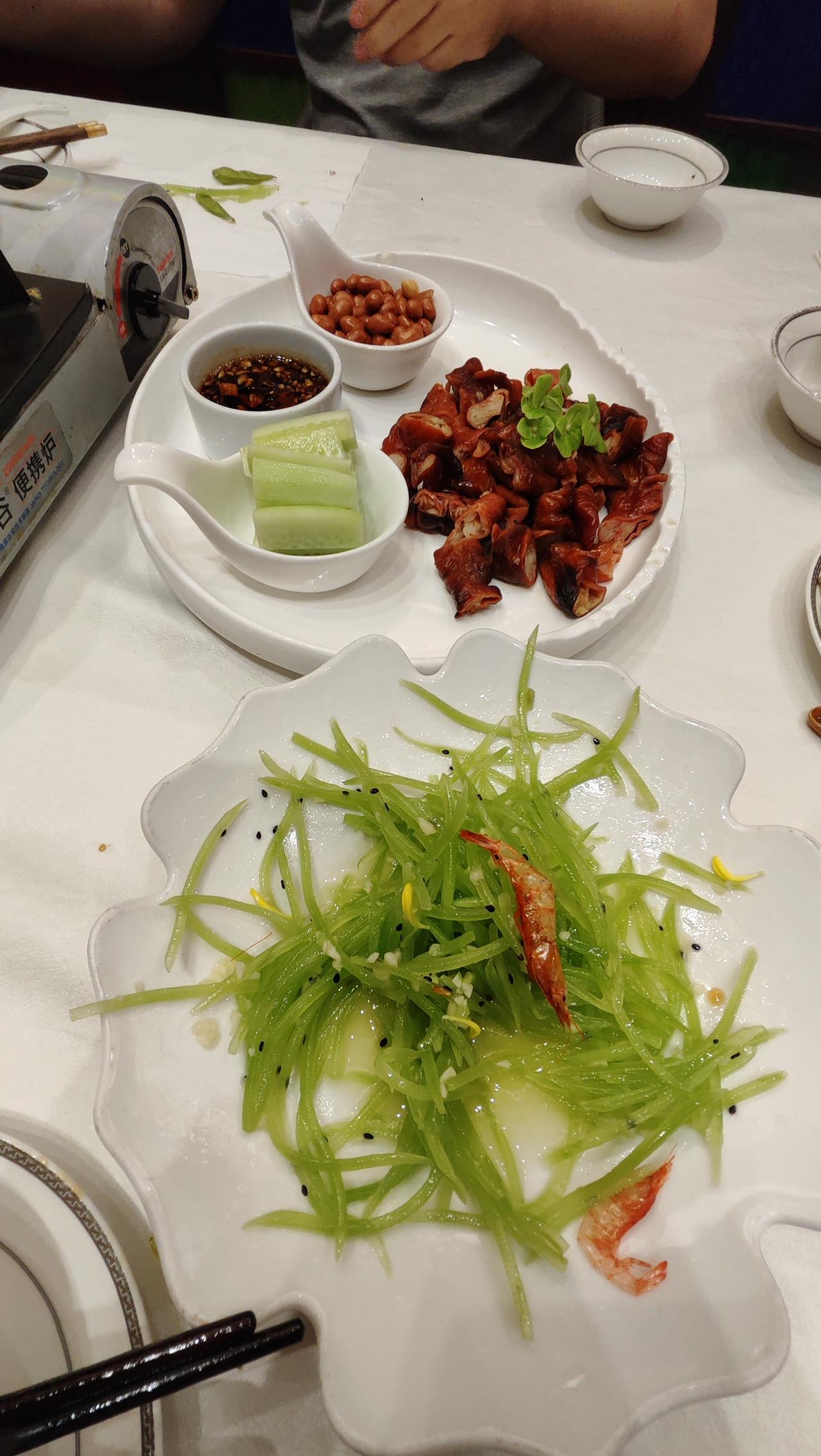 天津菜真好吃，欢迎大家来看看！我爱天津！