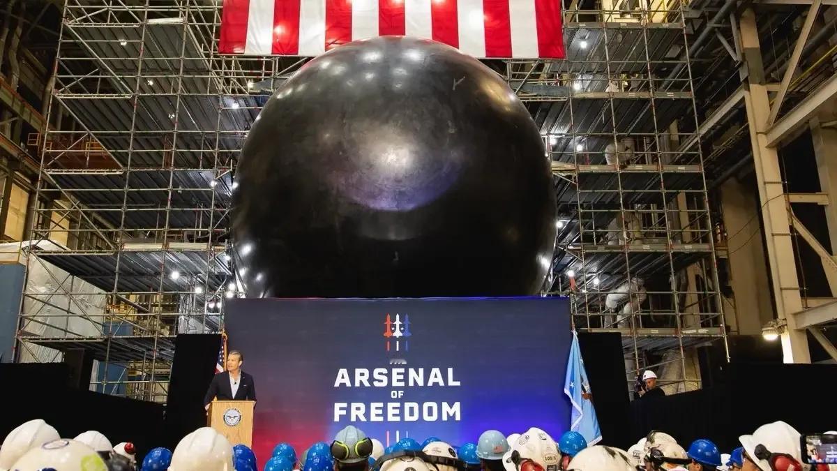 偷袭委内瑞拉成功后，美防长暗示“做好与中国开战准备”
 
在成功偷袭了委内瑞拉后