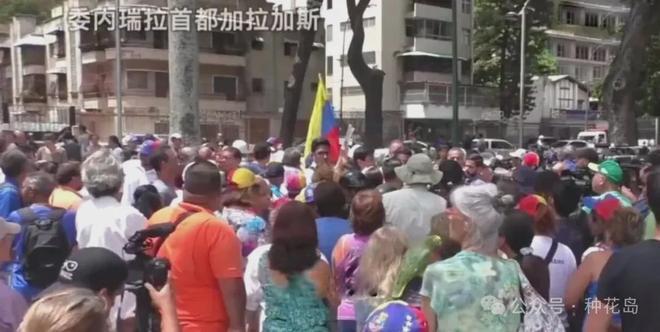 “过度的自由市场经济是穷人的坟墓、富人的天堂，过度的福利社会和公有制是财富的桎梏