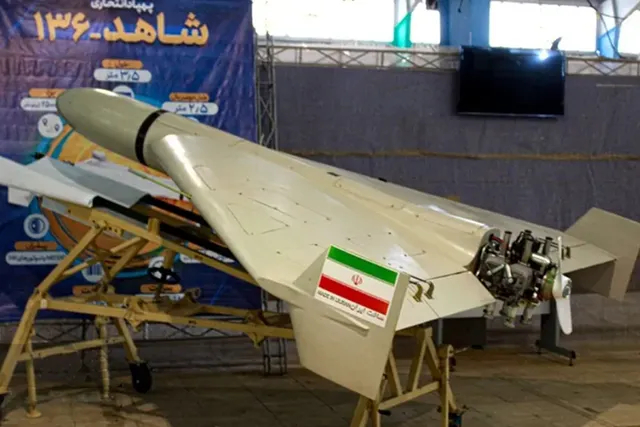 【美国收到最新情报，伊朗无人机群，要攻进美国本土，特朗普不打了】美伊战事进入第1