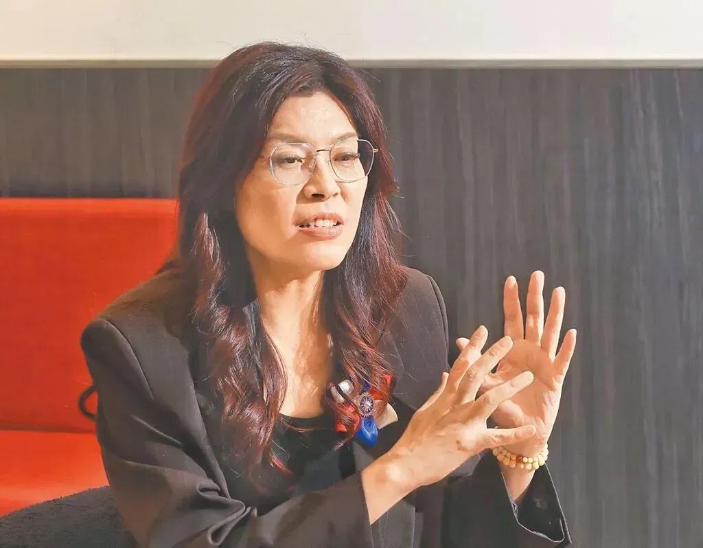 在解决台湾问题时，国民党会提各种条件很正常，允许他们提条件！

不管他们提所谓“