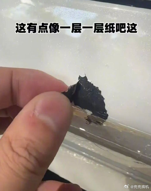 蔚来回应车漆洗车时被冲掉，蔚来ES9提车15天，洗车店高压水枪一冲，前保险杠漆面