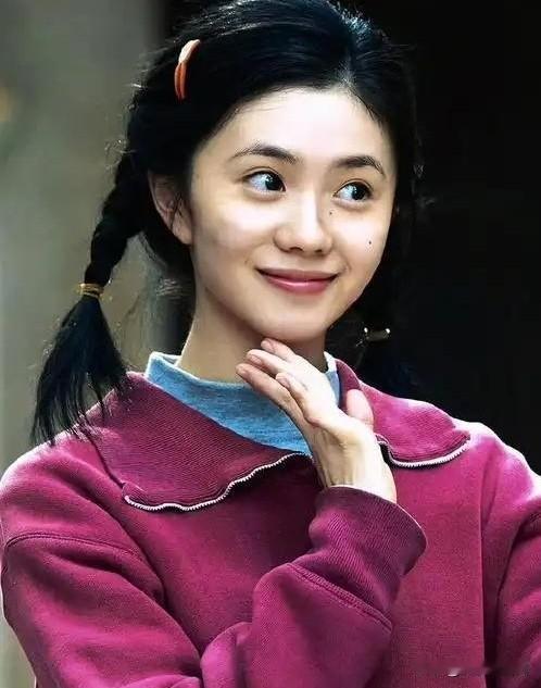 《打焦赞》火了！
正在热播的电视剧《主角》，
剧中的易青娥正是通过这部戏，
惊艳