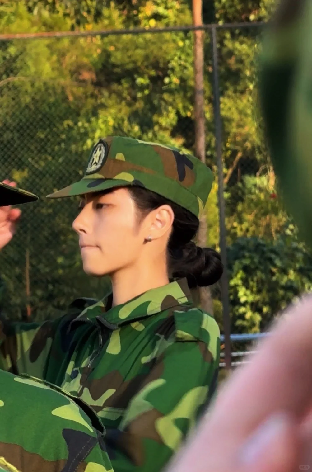 05 女大
