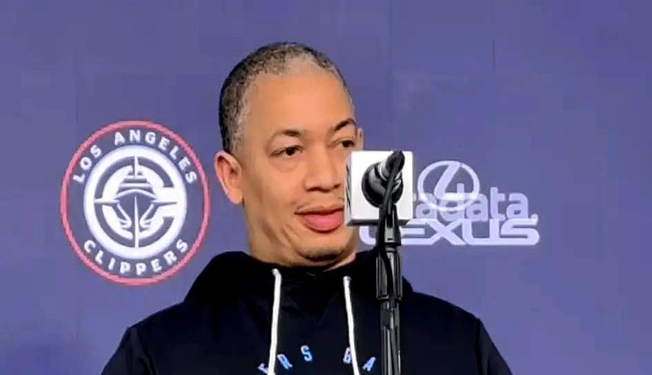 伦纳德29分钟狂砍39分还被灰熊逆转？快船这场球真是把球迷看懵了！

泰伦卢这帅