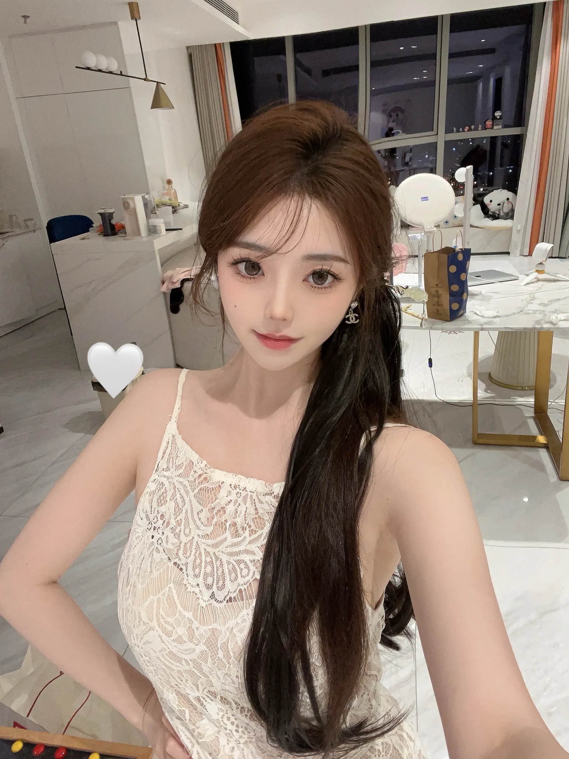 我的性格十分恶劣 但胜在我的脸实在太乖了