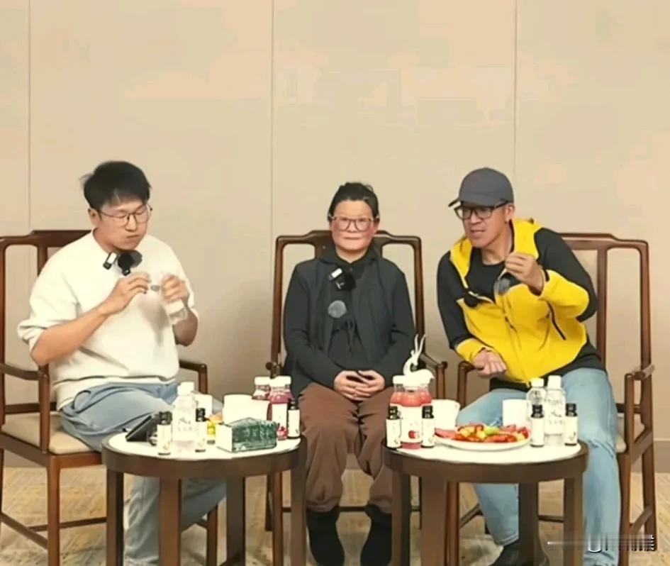 铁俞不愧是铁俞，
四姑娘山练废了董宇辉，
最后不得不提前结束行程被人事不省的送下
