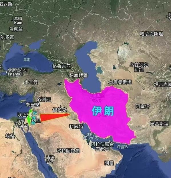 伊朗可千万不能犯傻，不能意气用事，若是美国、伊朗一旦开打，那伊朗应该第一时间就把