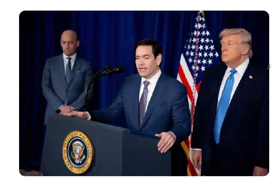 美国这波操作真是够“秀”的。当地时间1月3日，美国突袭委内瑞拉掳走马杜罗夫妇，特