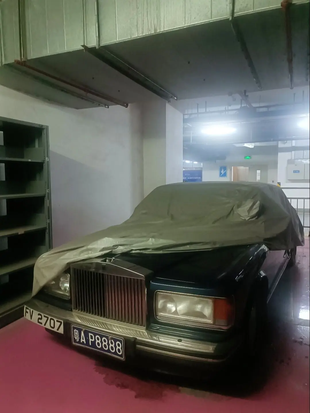 老车不老 气场不倒——劳斯莱斯银刺，Fv8888一路发