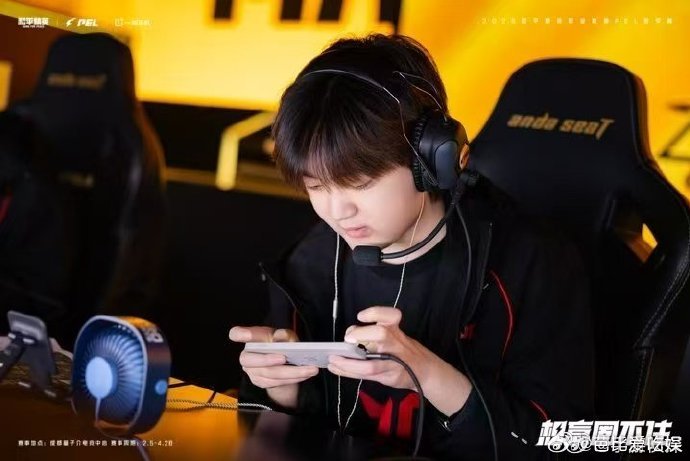 JDG导师联赛淘汰1700赛场上精准击败对手🧠全是日积月累的肌肉记忆，操作一点