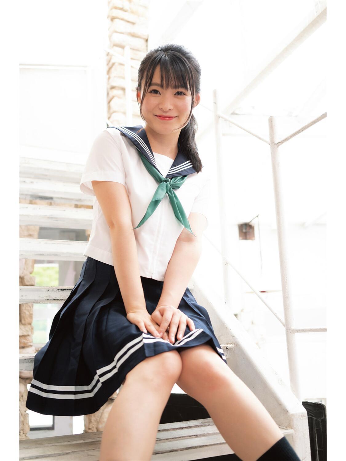 青春洋溢的校园少女，微笑面对每一天！
可爱女生 温柔甜美少女 自然清新美少女 甜