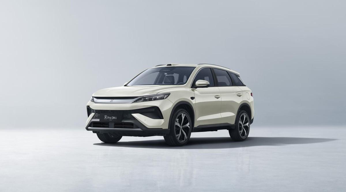 纯电续航达301km！宋Pro DM-i飞驰版即将上市，定义插混出行新标准

在