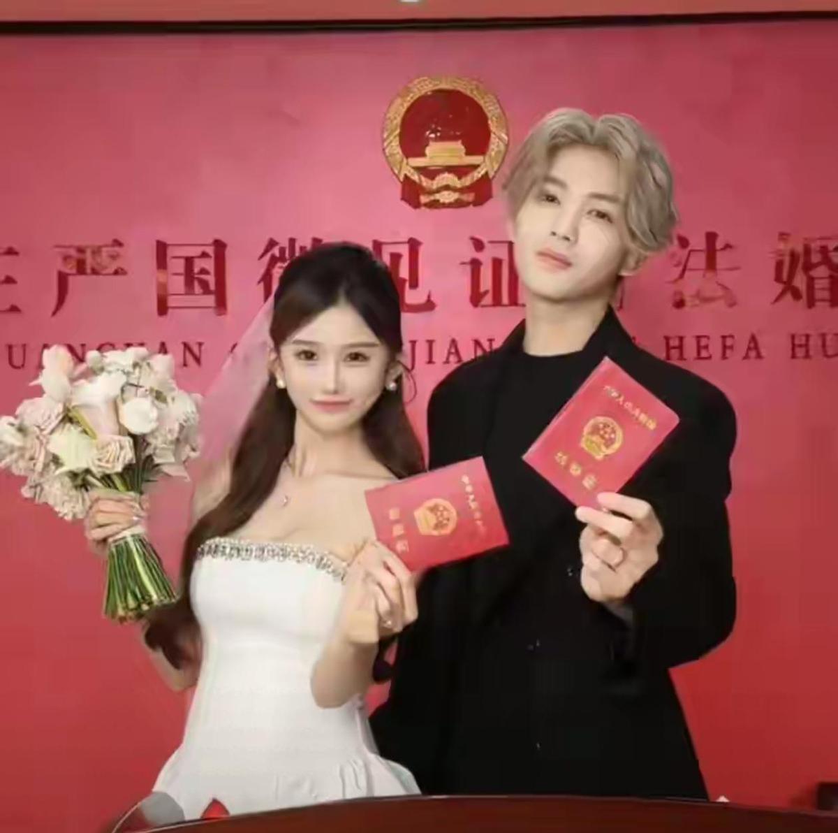 鹿哈不是鹿晗，但长得像，叫得更像。
王二博、易烊干洗，名字一出，网友直接笑出声。