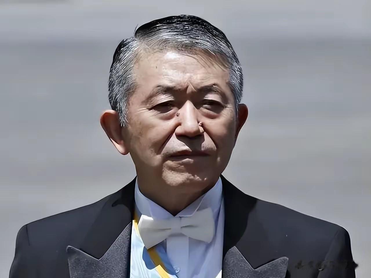 日本自卫队前统合幕僚长岩崎茂公然同“台独”分裂势力勾连，中国对其采取冻结境内财产