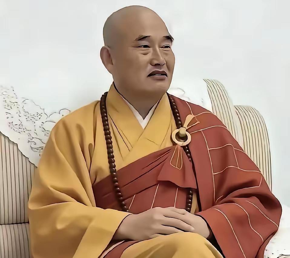 释永信失信了，后补释之文。
再加上释重瑞；正所谓：一个和尚挑水吃，两个和尚抬水吃