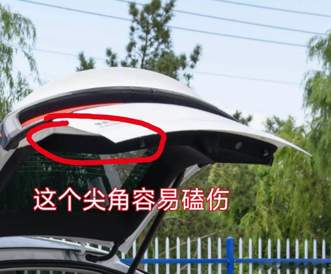 聊一聊为什么如modely全新小鹏p7 以及小米yu7  这类车会把尾门下端做成