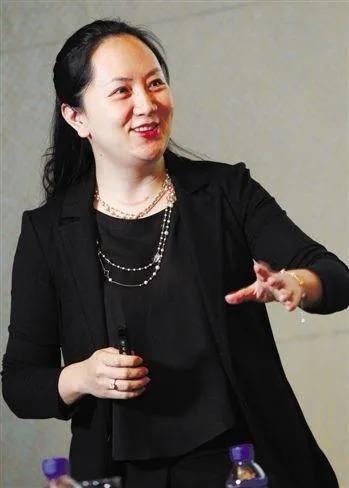 不懂就问?
孟晚舟女士是一位杰出的企业家，在面对国外无理的政治打压时，表现出坚定