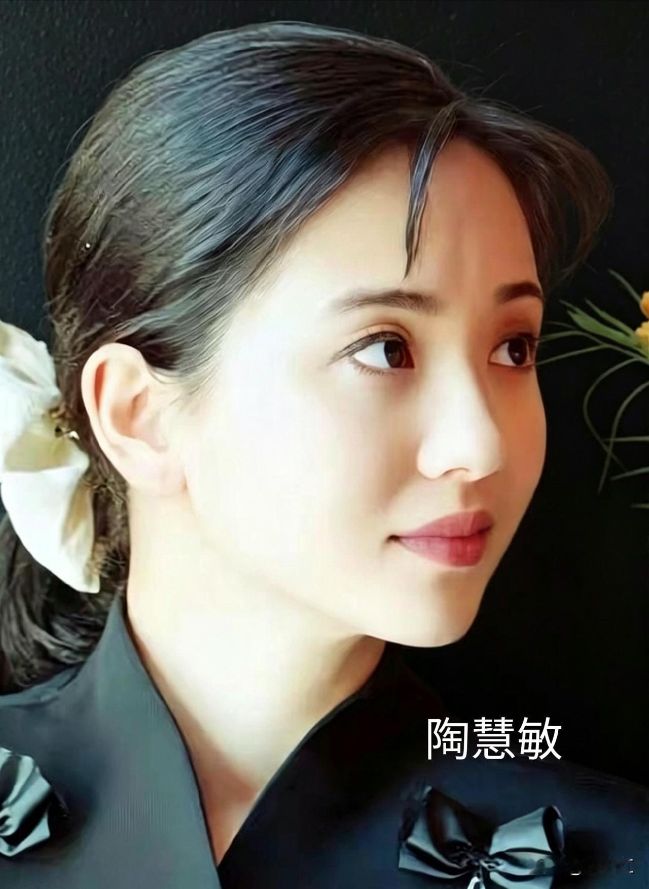 上个世纪八十年代影坛美女都是天然美，非常值得回看观赏下面这十八位大美女她们分别是