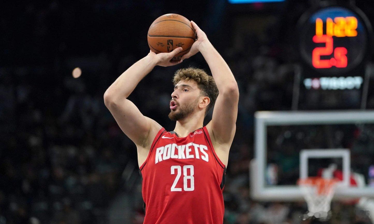 申京入选全明星  据Chris Haynes报道，申京将顶替受伤的亚历山大入选2