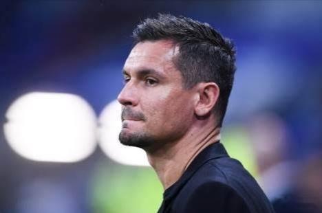 根据Sportnet的消息，鲁达士有意签下目前为自由球员状态的洛夫伦，据悉前克罗