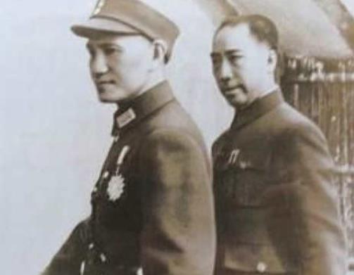 1946年3月21日，国民党军统局局长戴笠，乘坐222号专机从青岛飞往上海途中，