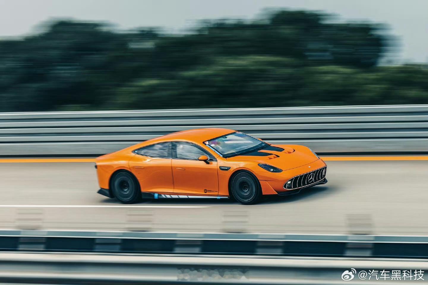 将于11月21日至11月30日举办，梅赛德斯-奔驰集结旗下梅赛德斯-奔驰、梅赛德