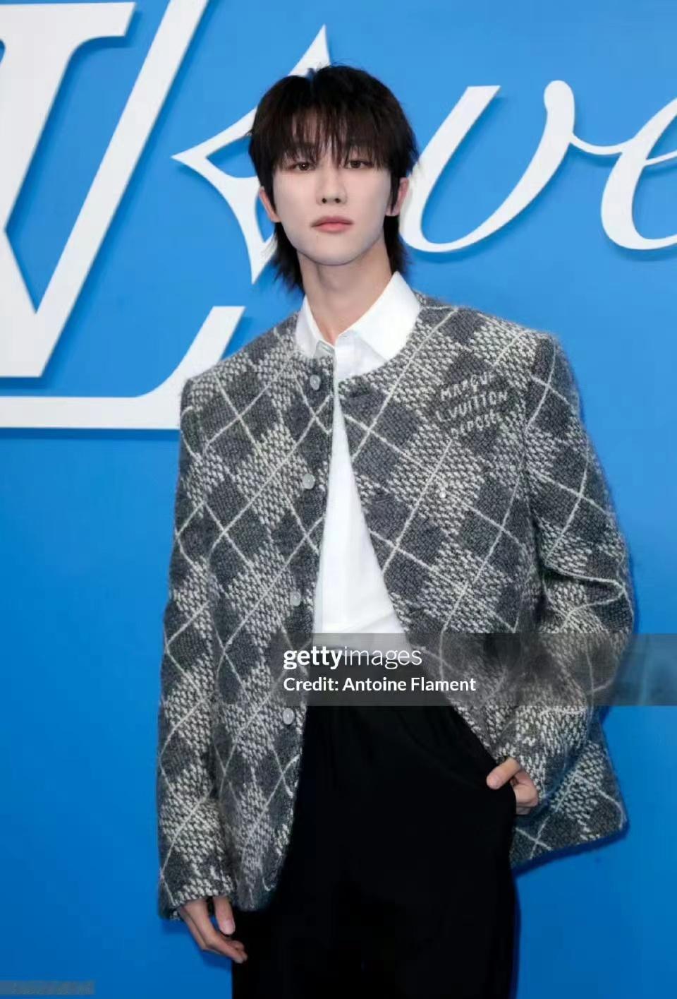 #王嘉尔徐明浩孔刘g社生图##王嘉尔徐明浩孔刘生图#王嘉尔徐明浩孔刘生图，[色]