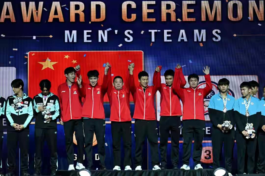 2026年乒球亚锦赛，
告诉我们什么？

首先：
在亚洲乒坛，
呈现中日之间，