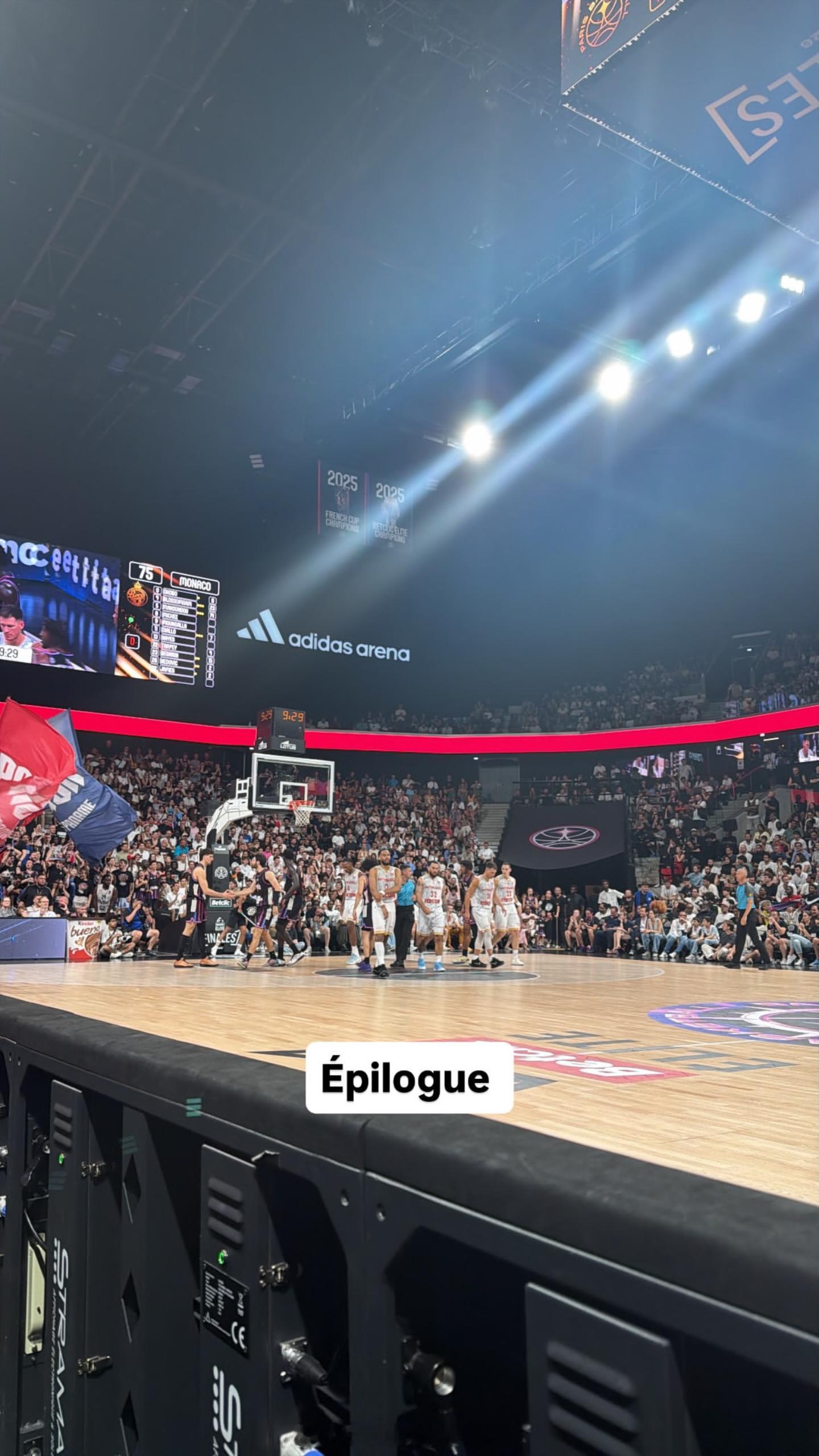 巴爷冒泡咯 前排看球🏀🇫🇷 