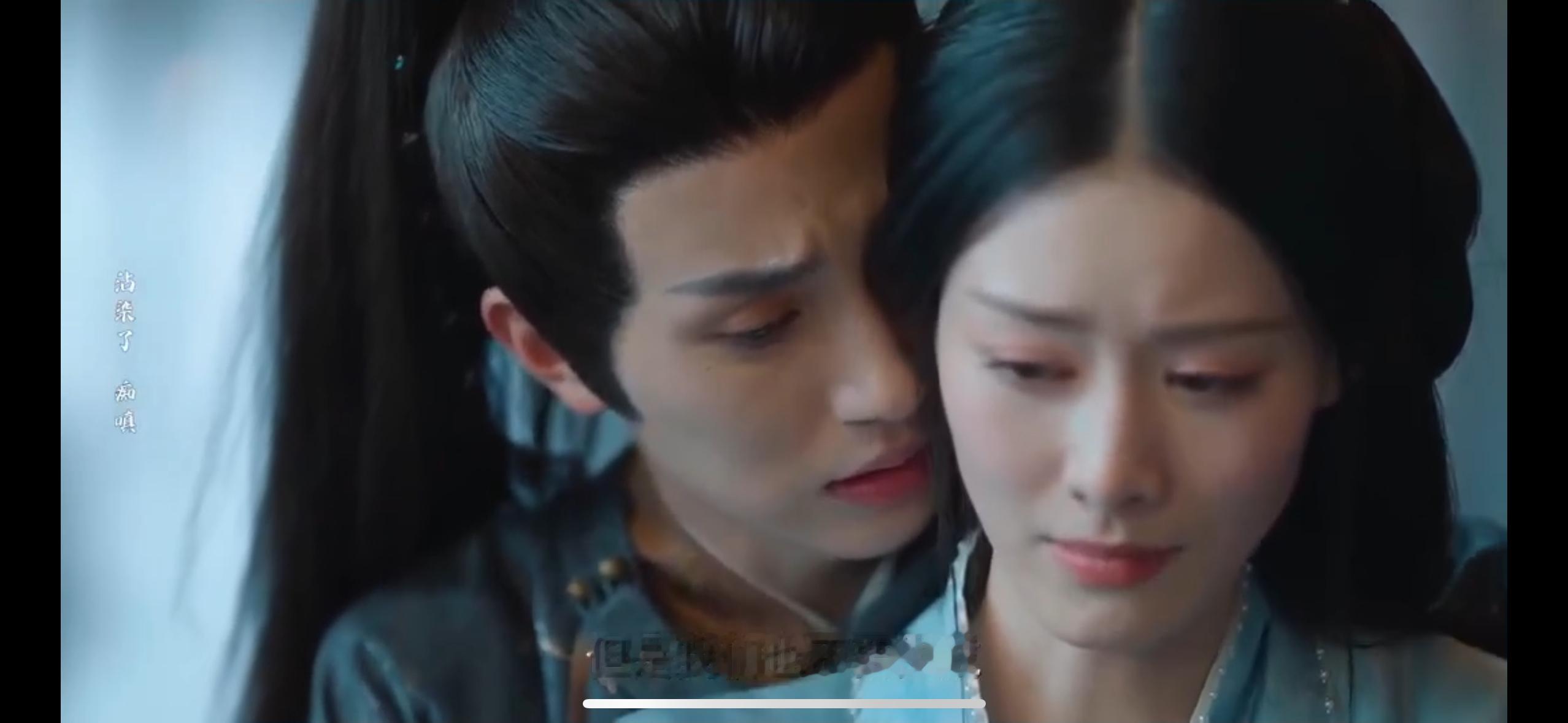 一想到原著这俩是亲兄妹 就好刺激可惜真🦴不让拍 全都改伪骨了 