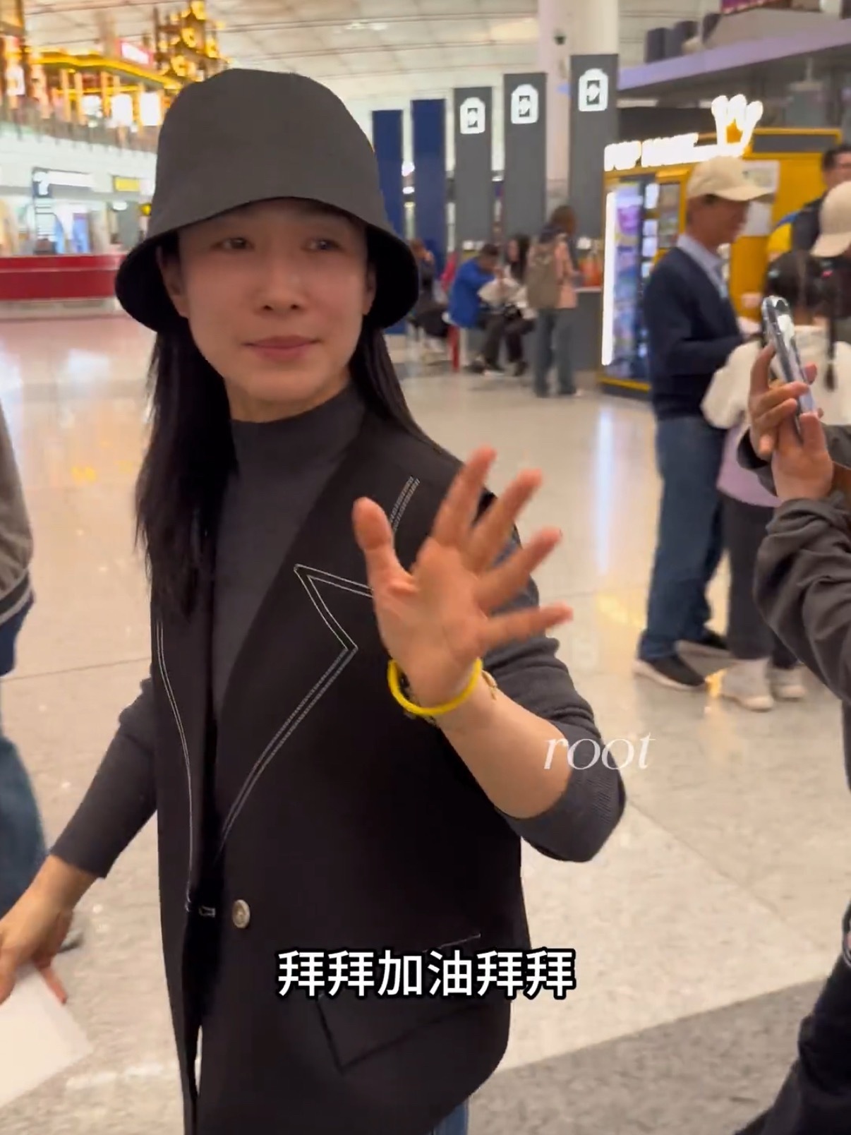 陶昕然说我不是流量你们去拍别人就爱看这种姐姐红了但自己还不适应的羞涩感，我不是流