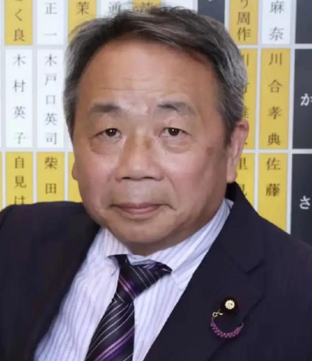 日本参议员、大汉奸石平叫嚣道：“7月1日，中国的《民族团结进步促进法》将正式施行