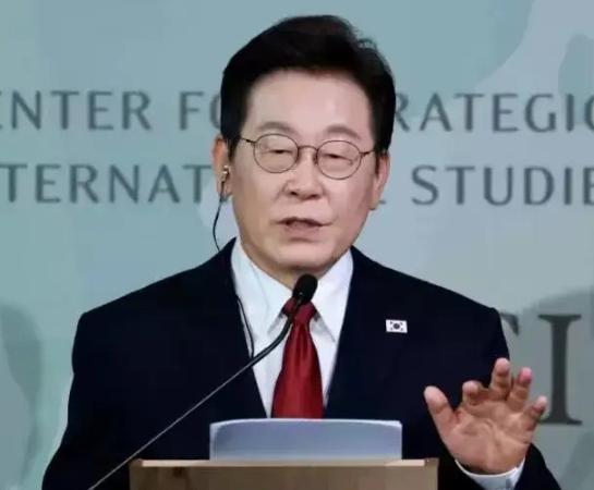 韩国总统李在明这波操作，把 “卖国” 玩出了新高度？

李在明这波操作，真把全球