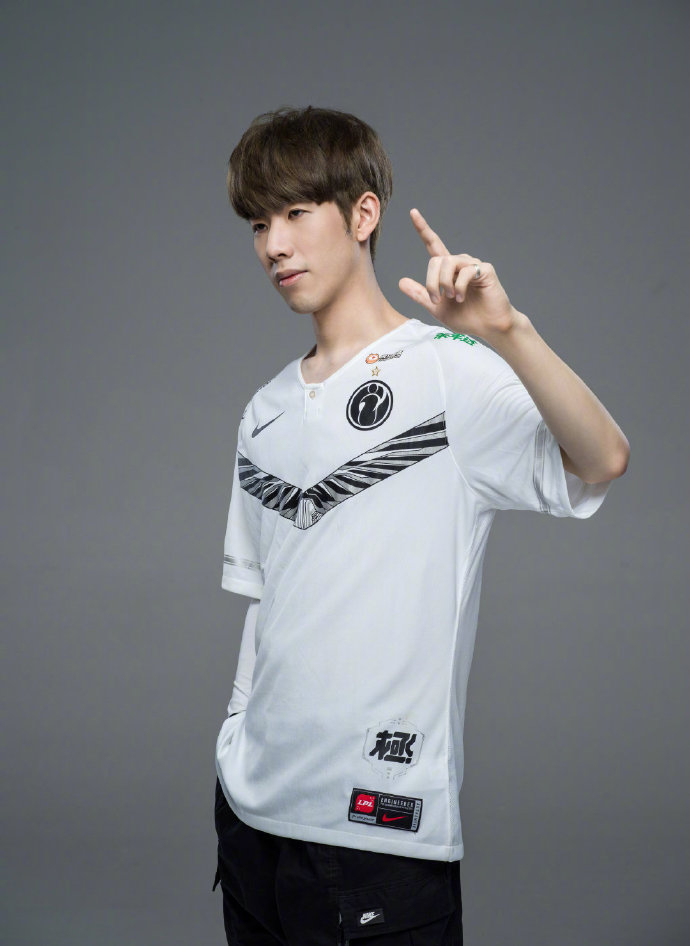 #TheShy谈Keria说自己是上单之神##Keria说Theshy是上单之神